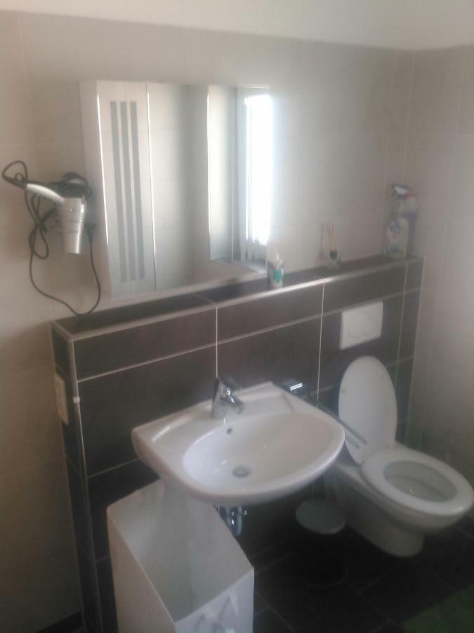 Ferienwohnung Zum Kletterturm Кауфбойрен Экстерьер фото